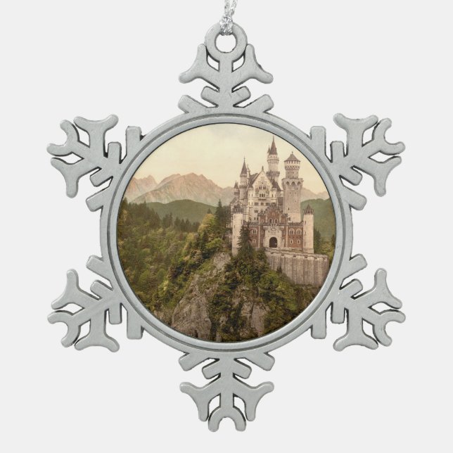 Neuschwanstein Castle, Bavaria, Germany Snowflake Pewter Christmas Ornament (Front)