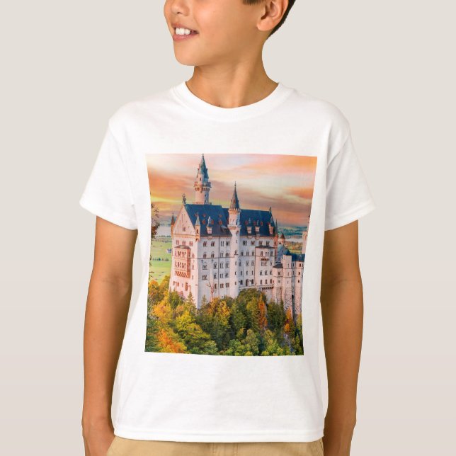 Neuschwanstein castle- Fairytale Adventure Tee (Front)