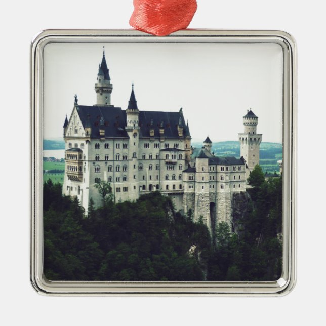 Neuschwanstein castle metal tree decoration (Front)