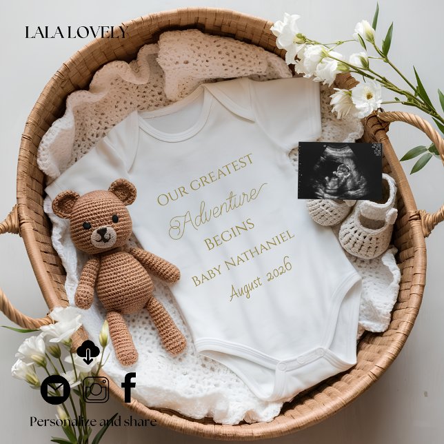 Neutral Baby Reveal Pregnancy announcement card (Creator Uploaded)