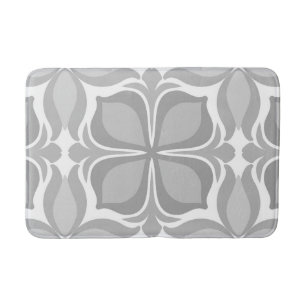 Neutral geolmetrical tiles bath mat