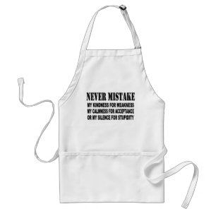 NEVER MISTAKE STANDARD APRON