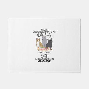 Never Underestimate An Old Lady Who Loves Cats Bor Doormat