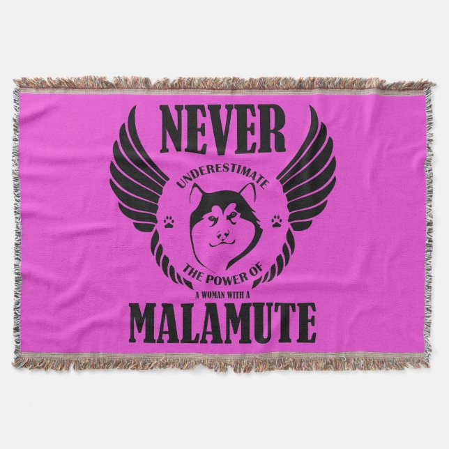 Never Underestimate Malamute Throw Blanket (Front)