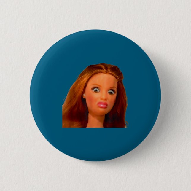 New funny distressed doll face meme  6 cm round badge (Front)