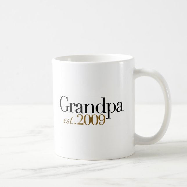 New Grandpa Est 2009 Coffee Mug (Right)