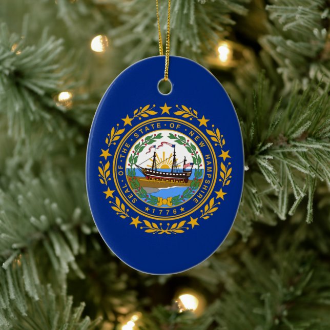 New Hampshire state flag Ceramic Tree Decoration (Tree)