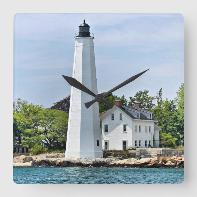 New London Harbour Lighthouse, CT Wall Clock (Front)