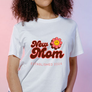 New Mum, retro pink flower custom year T-Shirt