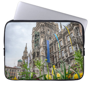 New Town Hall tower in Munich, Germany Laptop Sleeve