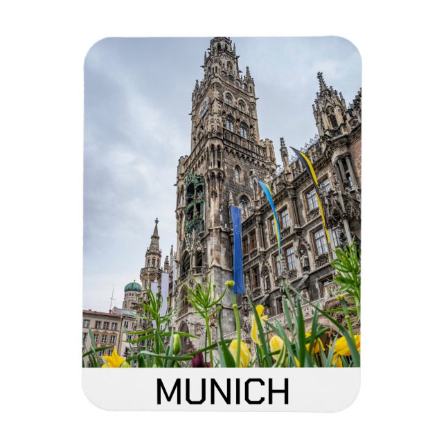 New Town Hall tower in Munich, Germany Magnet (Vertical)
