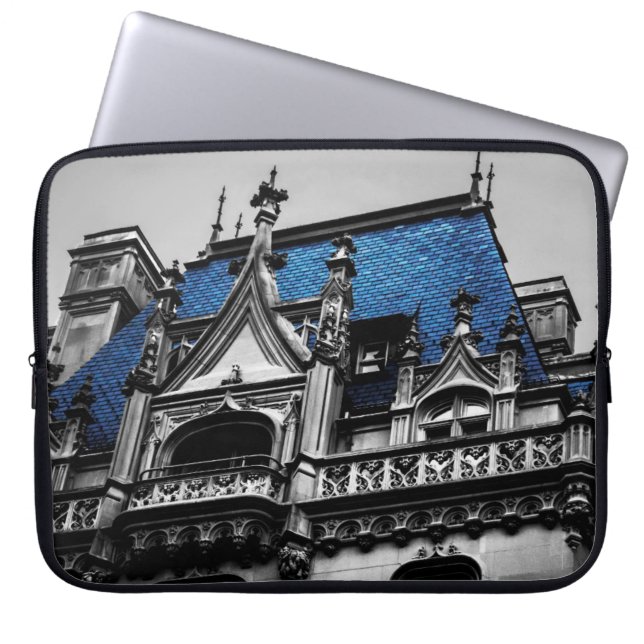 New York City Goth Architecture Photo Laptop Sleeve (Front)