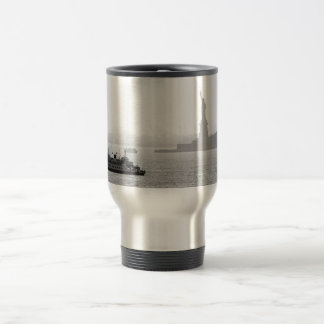 New York City Harbour - Statue of Liberty Travel Mug