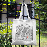 New York City Love Locator | Map Wedding Welcome T Tote Bag<br><div class="desc">A fun tote bag for a wedding or any other occasion taking place in the beautiful city of New York City. This tote features an overhead map of the city centre inside a black-bordered box framer. On the top sits a short welcome greeting and the name of the city. On...</div>