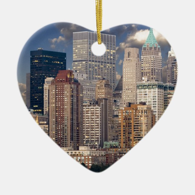 New York City Manhattan Ceramic Tree Decoration (Front)