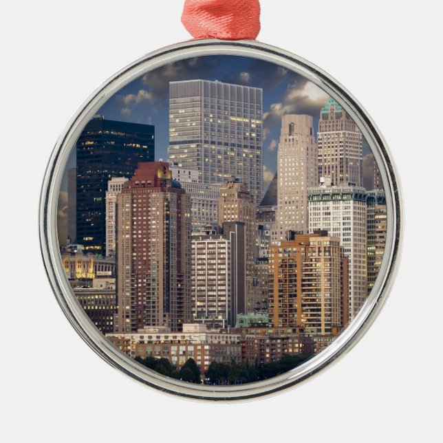 New York City Manhattan Metal Tree Decoration (Front)
