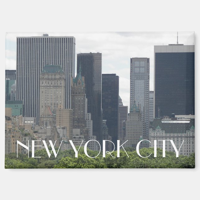 New York City Manhattan Skyline Magnet (Front)