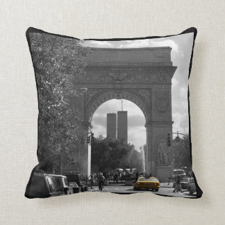 New York City Throw Pillow (customise)