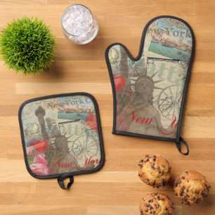 New York City Vintage Liberty Skyline Symbol Art Oven Mitt & Pot Holder Set