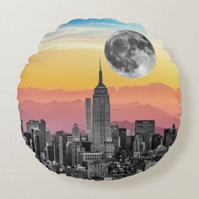 New York Dream Round Cushion (Front)
