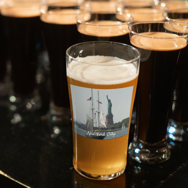 New York Harbour Statue of Liberty Glass (In Situ)