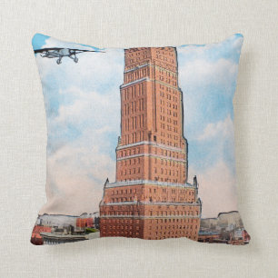 New York: Ritz Tower Cushion