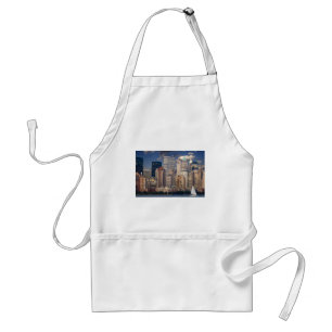 New York Skyline and the Manhattan Hudson River Standard Apron