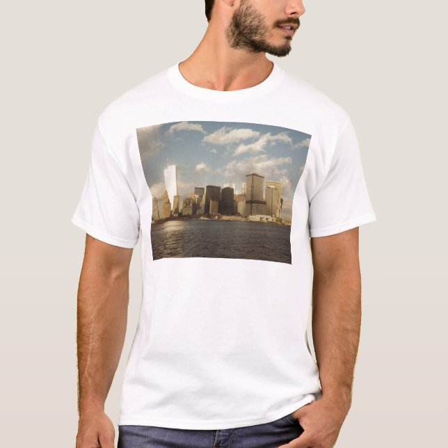New York Skyline Before 9/11  Twin towers T-Shirt (Front)
