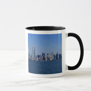 New York, USA. Skyline of downtown Manhattan Mug