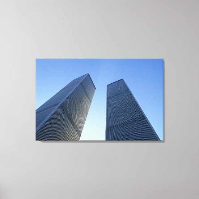 New York, USA. View up at twin towers of the Canvas Print (Front)