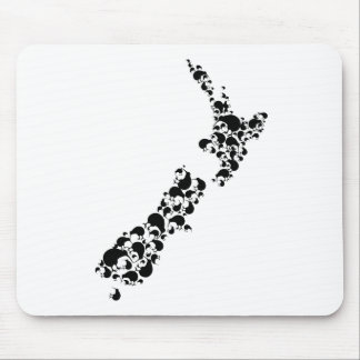 NEW ZEALAND - full of kiwis - black Mouse Mat