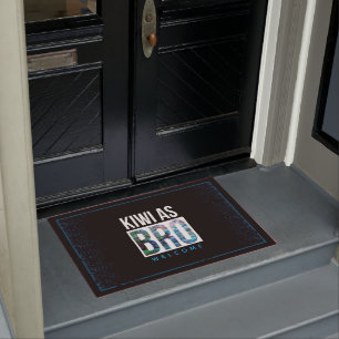 NEW ZEALAND KIWI AS SAYING DOORMAT
