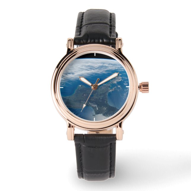 New Zealand's North Island. Watch (Front)