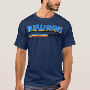 Newark Delaware Retro Style Design T-Shirt