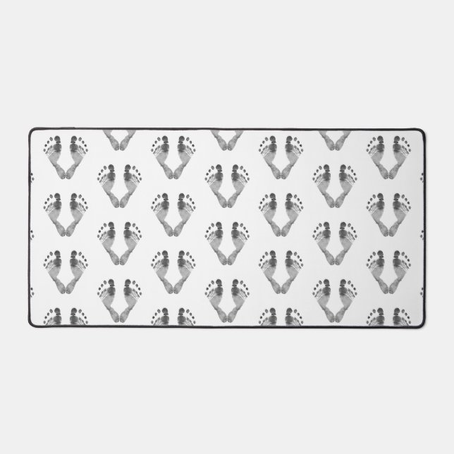 Newborn Baby Footprints Pattern Desk Mat (Front)