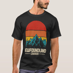 Newfoundland Canada Vintage Mountains Hiking Natur T-Shirt