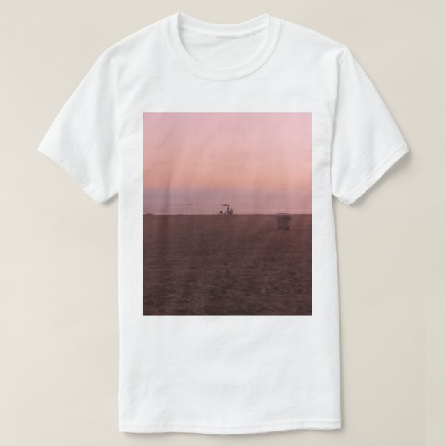 Newport beach pink sunset  T-Shirt (Design Front)