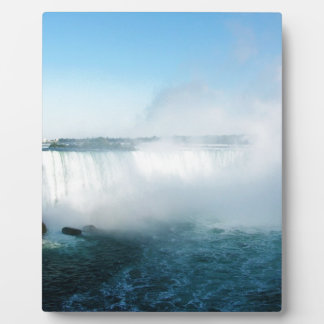 Niagara Falls. Plaque
