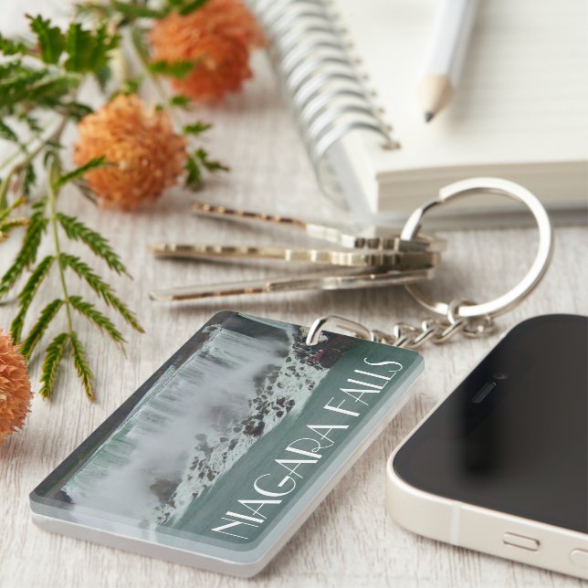 Niagara Falls Travel Photo Key Ring (Front Right)