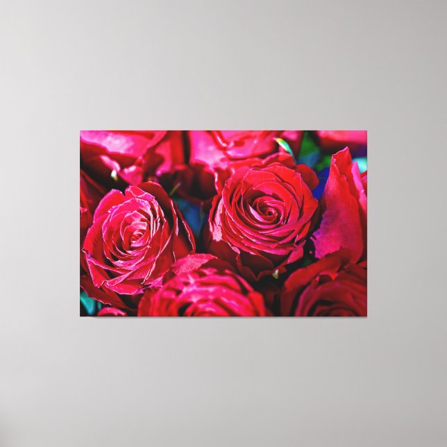 Nice Bunch Of Red Roses Canvas Print (Front)