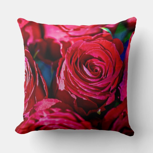 Nice Bunch Of Red Roses Cushion (Front)