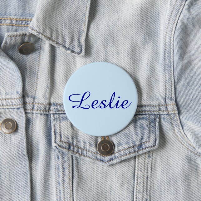 Nice & Pretty: Light Blue 7.5 Cm Round Badge (In Situ)