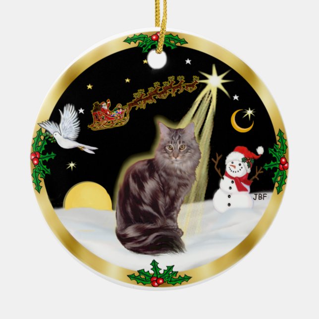 Night Flight - Maine Coon cat (tabby 10) Ceramic Tree Decoration (Front)