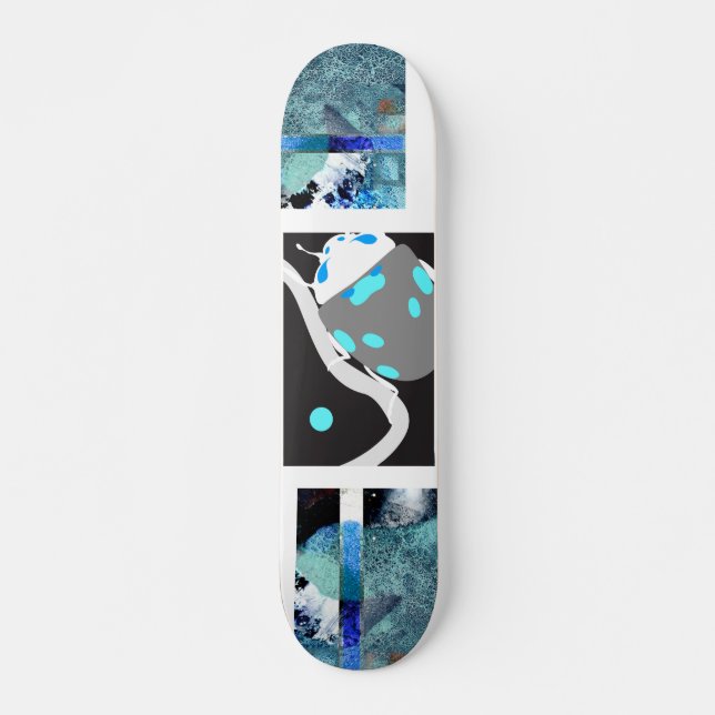 Night lady bird skateboard deck (Front)