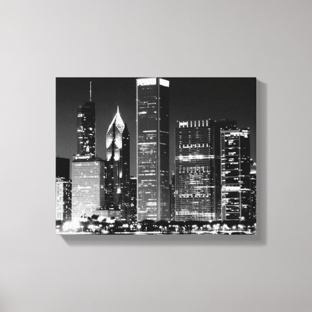 Night view of Chicago's famous cityscape Canvas Print (Front)