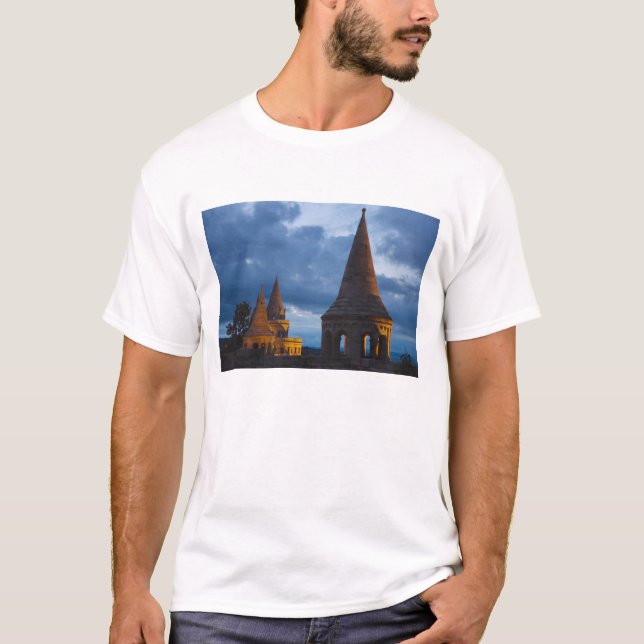 Night view of Fisherman's Bastion, Castle Hil T-Shirt (Front)