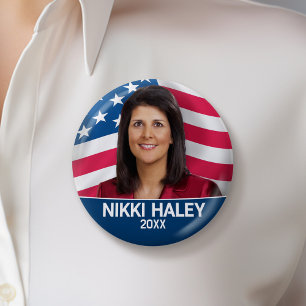 Nikki Haley - Campaign Photo with American Flag 6 Cm Round Badge