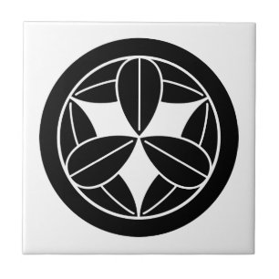 Nine bamboo leaves in circle tile