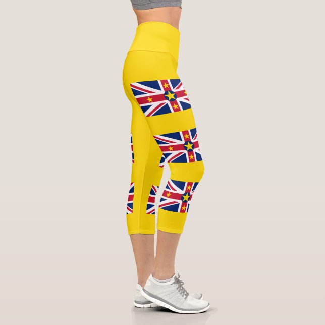Niue Flag Capri Leggings (Right)