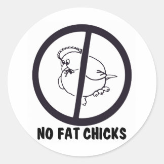 NO-FAT-CHICKS-0995 CLASSIC ROUND STICKER